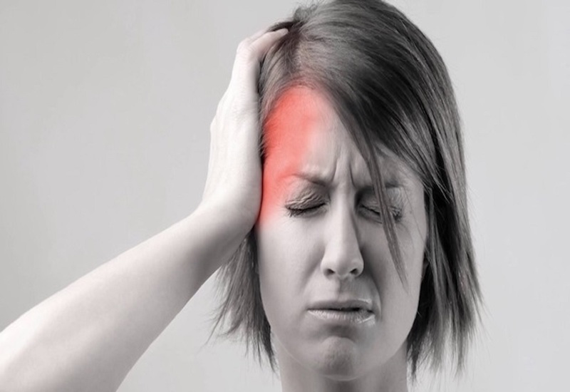 Cơn đau nửa đầu Migraine thường đến bất chợt và dữ dội