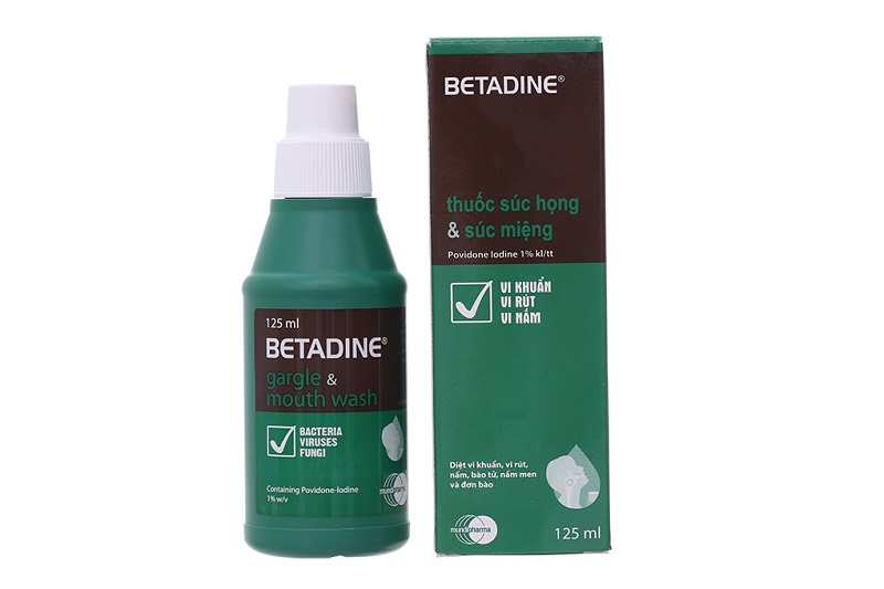 Nước súc miệng Betadine