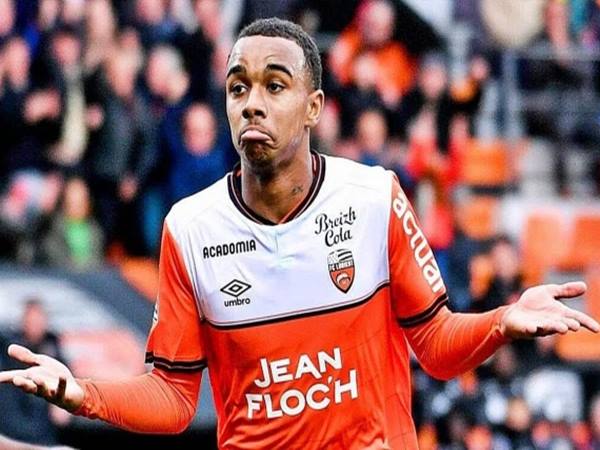Bóng đá QT 14/10: Real và Barca theo đuổi Mbappe mới